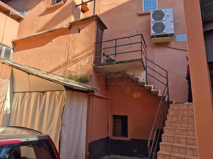 Immagine 7 di Quadrilocale in vendita  in Via Italia 2 a Seriate