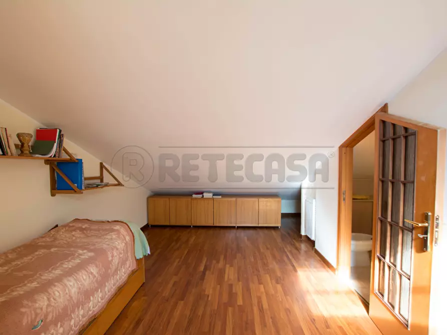 Immagine 30 di Villetta a schiera in vendita  in Località Serri 45 a Messina