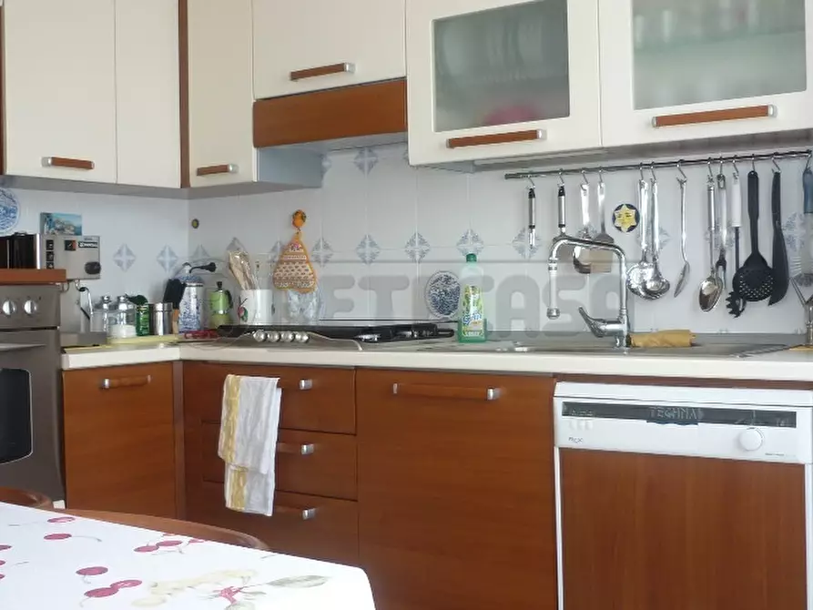 Immagine 16 di Bilocale in vendita  in Via Mazzarella 29 a Gallipoli