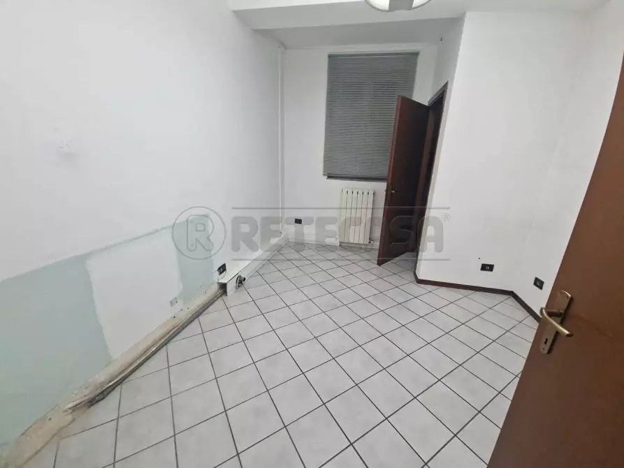 Immagine 11 di Locale commerciale in affitto  in Via Chiara Novella a Cremona