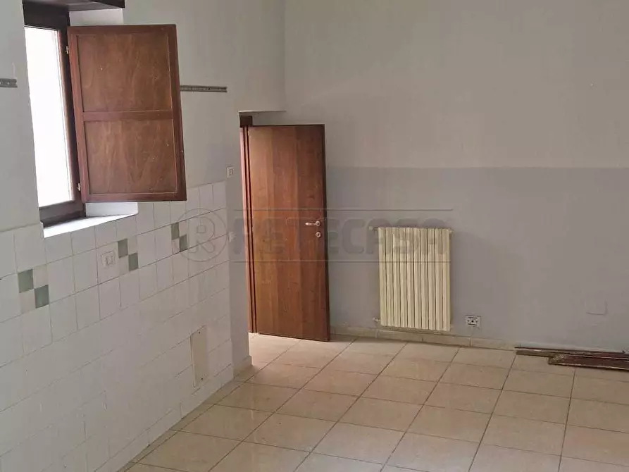 Immagine 11 di Casa semindipendente in vendita  a Mercato San Severino