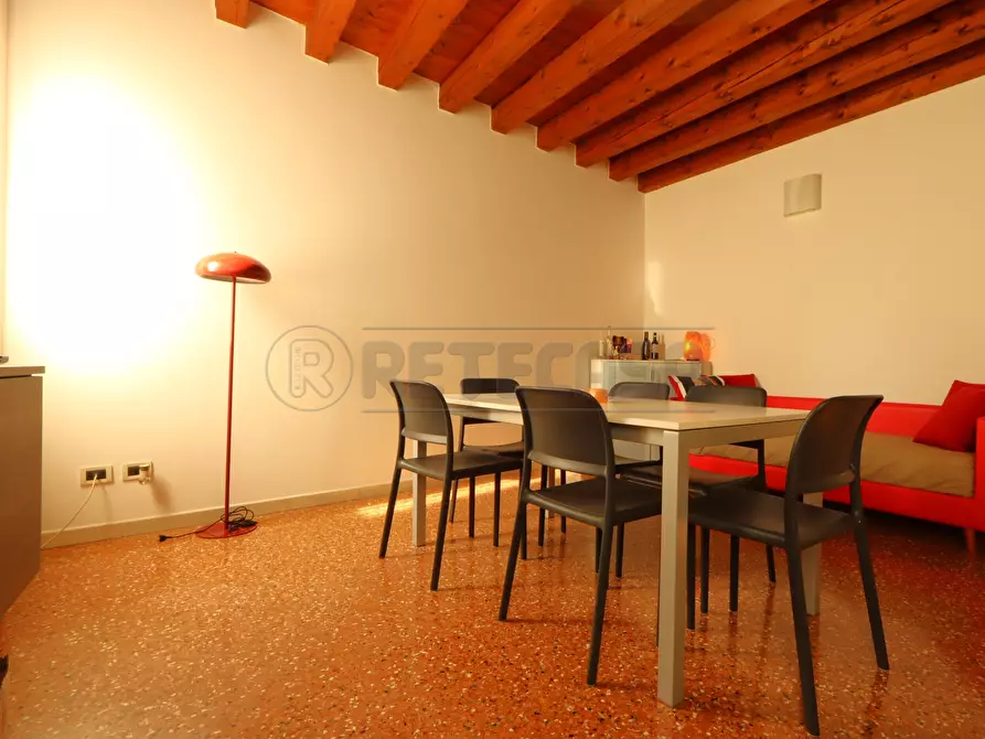 Immagine 3 di Appartamento in affitto  in Contrada Valmerlara 30 a Vicenza