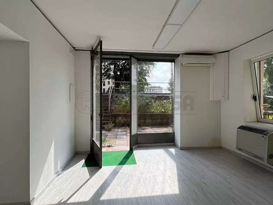 Immagine 7 di Bilocale in vendita  in Via Riviera Berica 45 a Barbarano Mossano