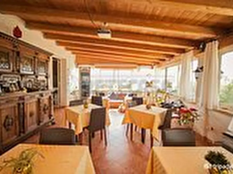 Immagine 56 di Villa in vendita  a Castelvetrano