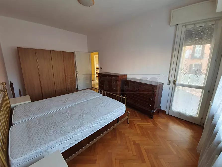 Immagine 14 di Trilocale in vendita  in Via Dante a Cremona