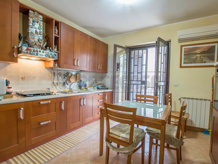 Immagine 9 di Bilocale in vendita  in Via Panoramica dello Stretto km 5.200,00 a Messina