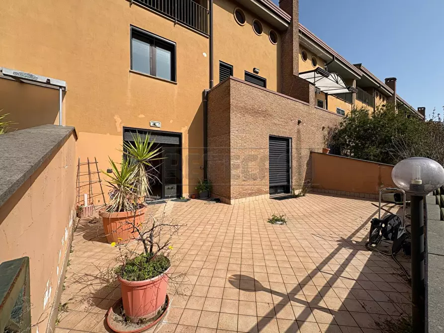 Immagine 5 di Villetta a schiera in vendita  in PARCO SANT'AGOSTINO a Caserta