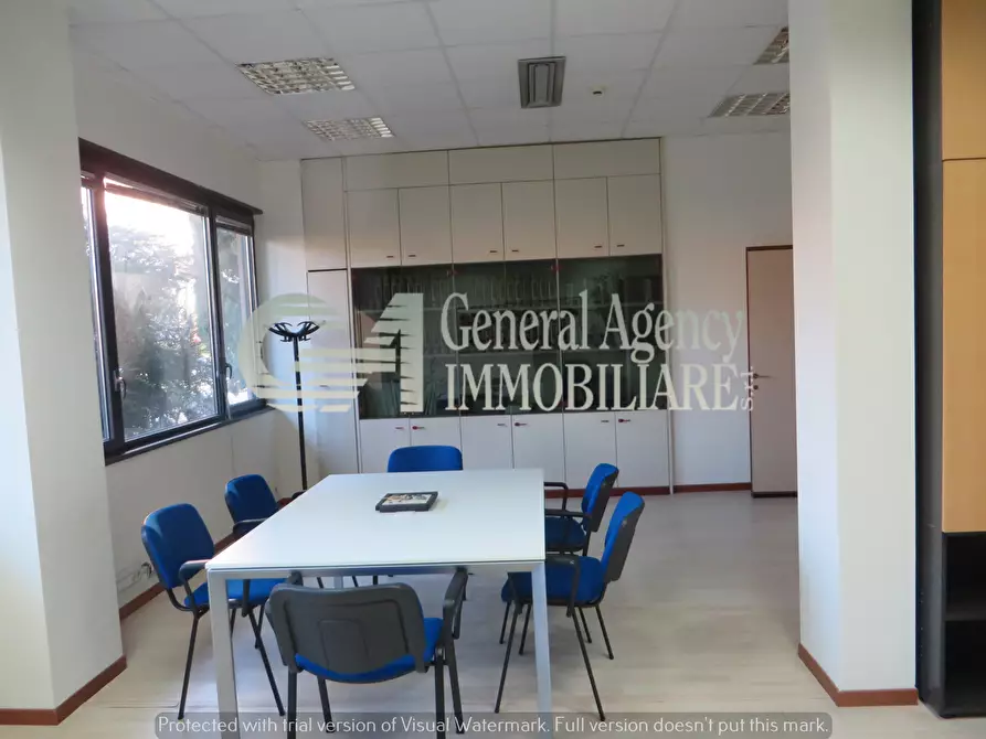 Immagine 8 di Ufficio in affitto  in VIALE DEL POGGIO FIORITO a Roma