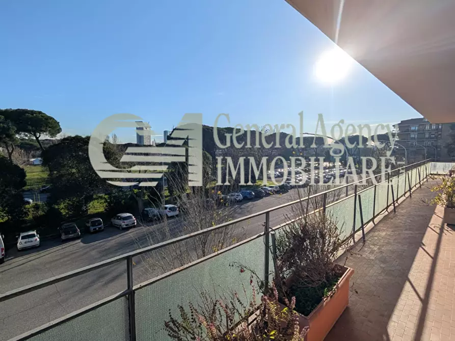 Immagine 49 di Appartamento in vendita  in VIALE DEI PRIMATI SPORTIVI 66 a Roma