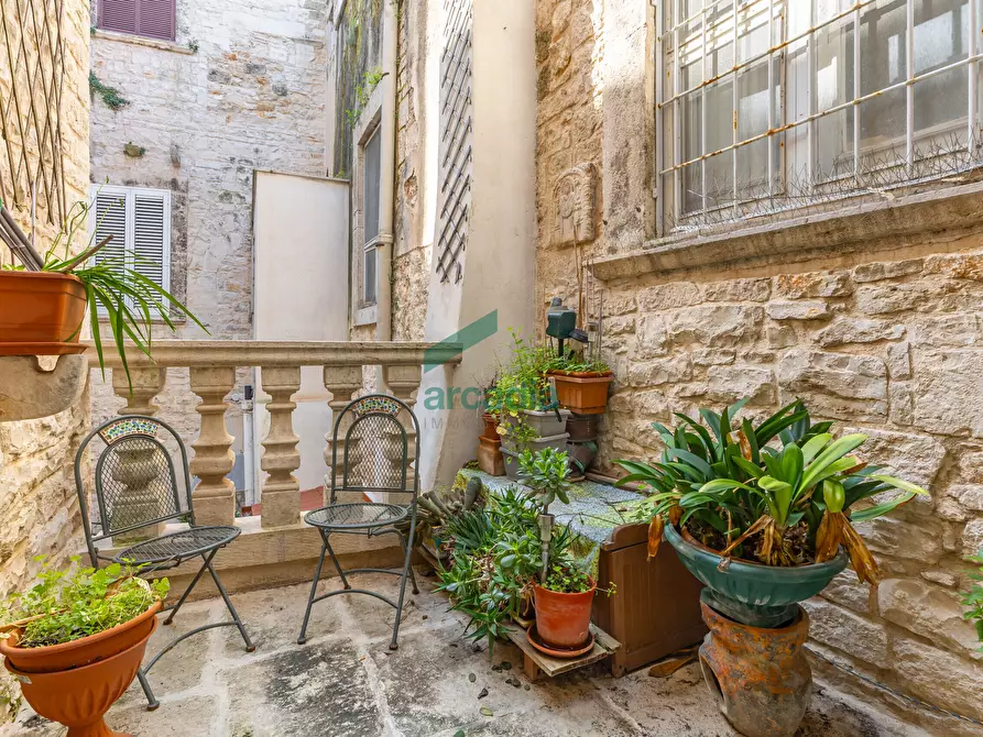 Immagine 50 di Quadrilocale in vendita  in Via Spirito Santo 37 a Giovinazzo