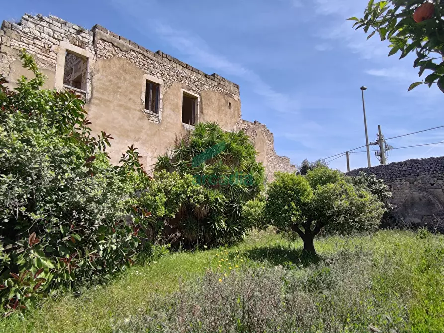 Immagine 21 di Rustico / casale in vendita  in Via Dott. Saverio Daconto Storico 12 a Giovinazzo
