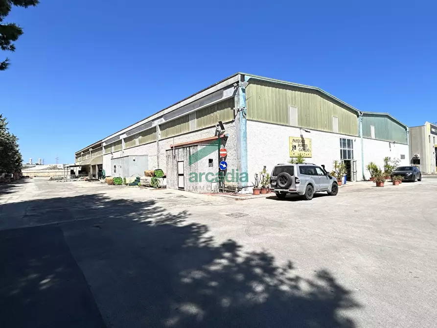 Immagine 19 di Attività artigianale in vendita  in SP54 km 1 a Modugno