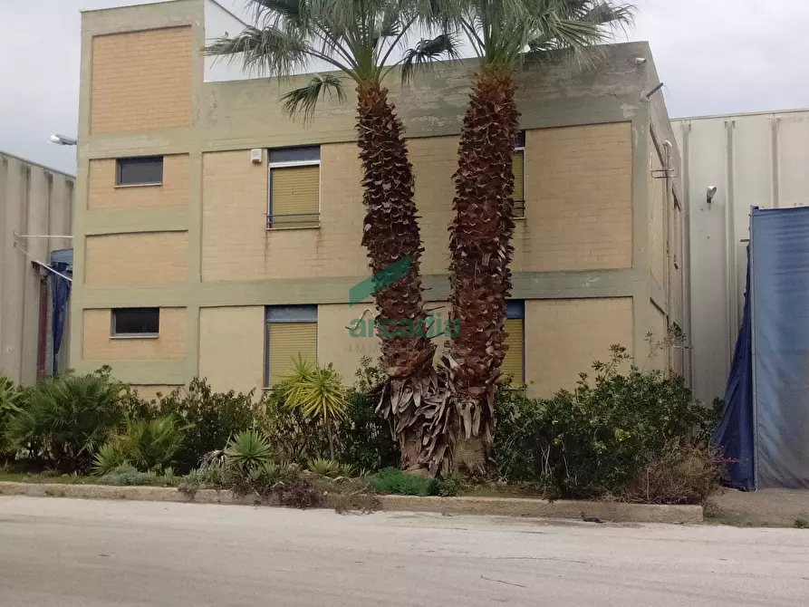 Immagine 3 di Attività artigianale in affitto  in SP231 KM 3,800 a Bitonto