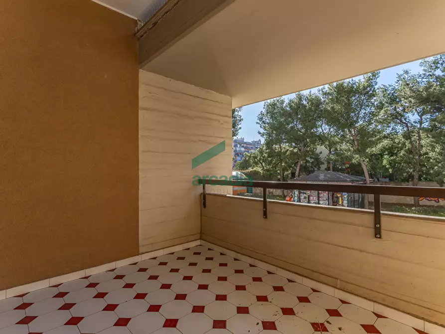 Immagine 36 di Ufficio in vendita  in Via Camillo Rosalba 49 a Bari