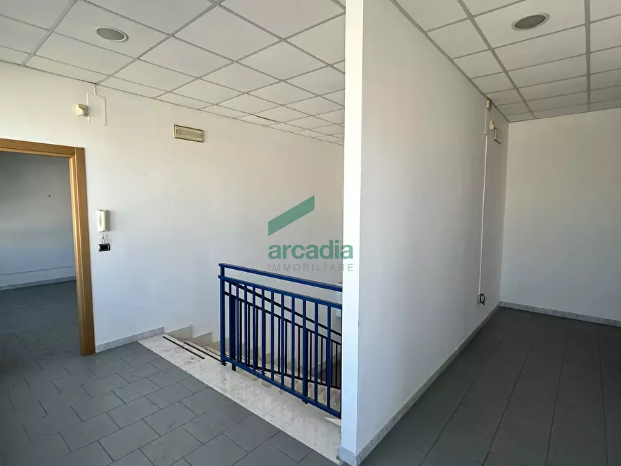 Immagine 5 di Ufficio in affitto  in S.P.231 km 81+100 a Modugno