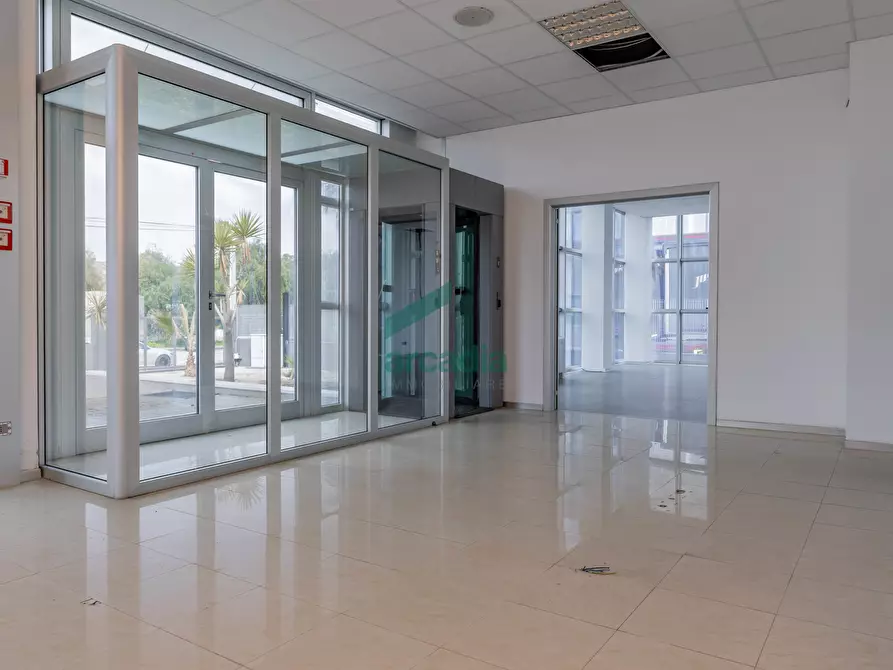 Immagine 6 di Ufficio in affitto  in Largo degli Stagnini 6 a Modugno