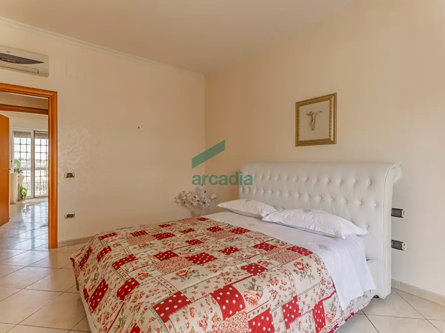 Immagine 19 di Quadrilocale in vendita  in Via Pordenone 12 a Bari