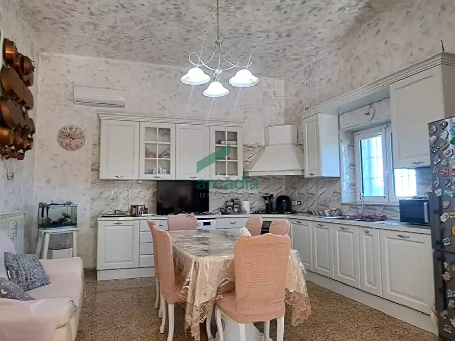 Immagine 7 di Villa in vendita  in Strada Comunale della Contrada delle Guadiane 25 A a Castellana Grotte