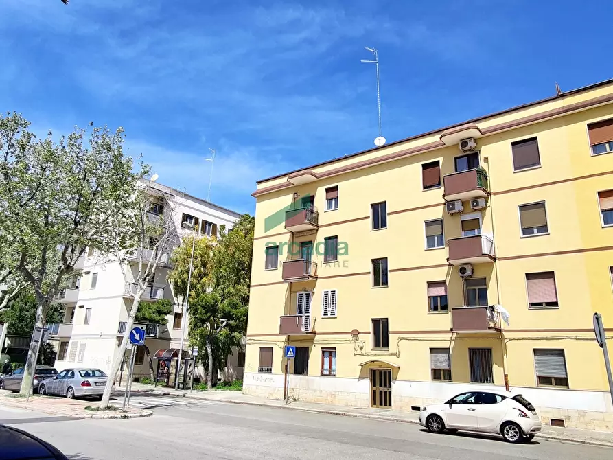 Immagine 18 di Trilocale in vendita  in Via Peucetia 72 a Bari