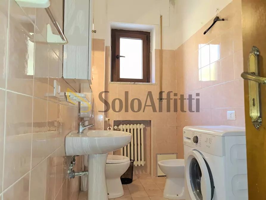 Immagine 10 di Trilocale in affitto  a Catanzaro