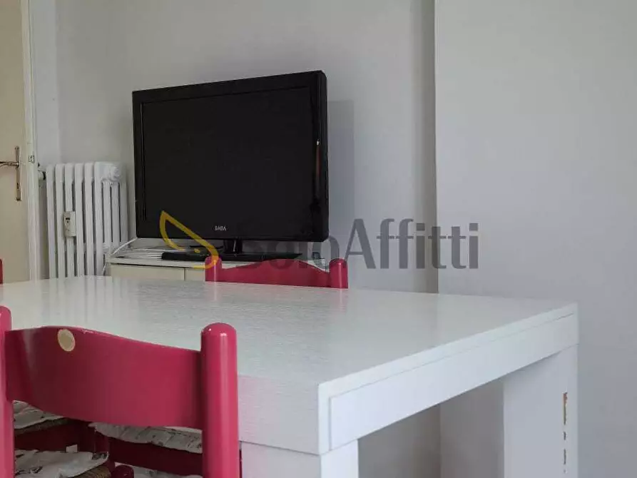 Immagine 4 di Trilocale in affitto  in Corso Racconigi 130 a Torino