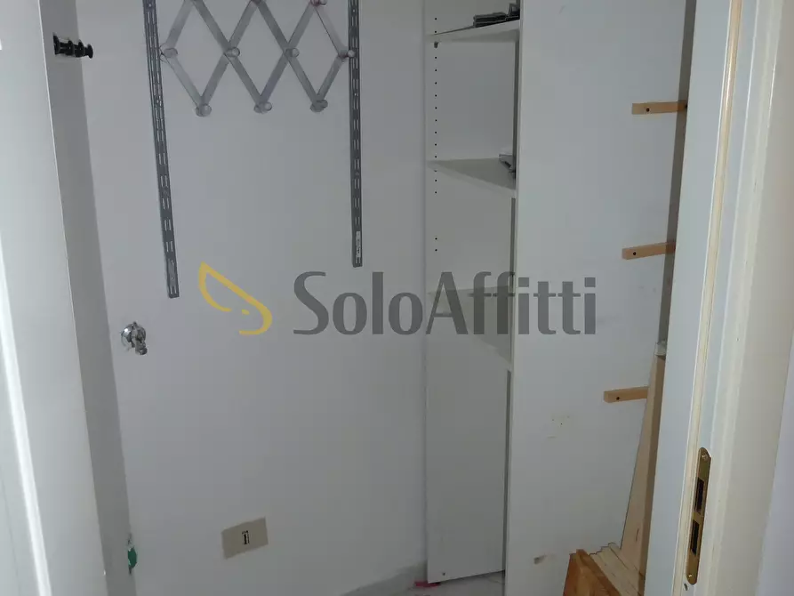 Immagine 17 di Bilocale in affitto  in Salita San Pietro 4 a San Remo