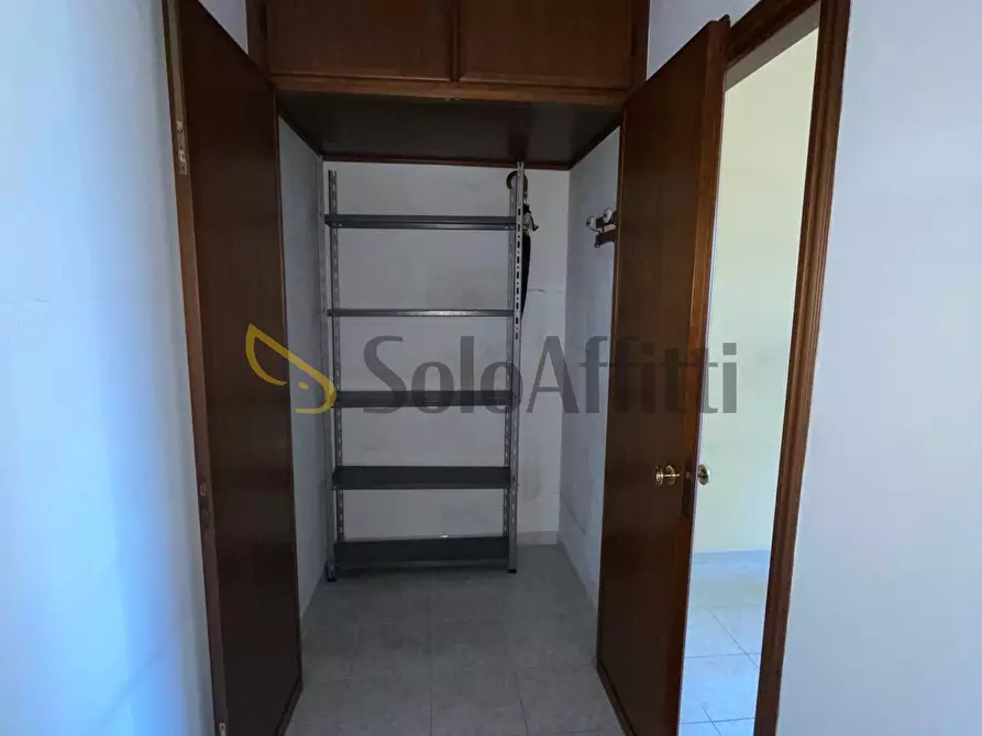 Immagine 2 di Bilocale in affitto  in Piazza Cavour a Venaria Reale