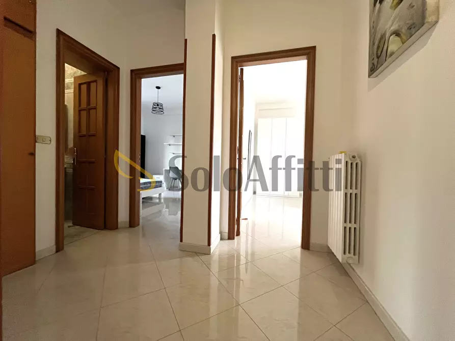 Immagine 4 di Stanza singola in affitto  in Viale Magna Grecia 210 a Catanzaro