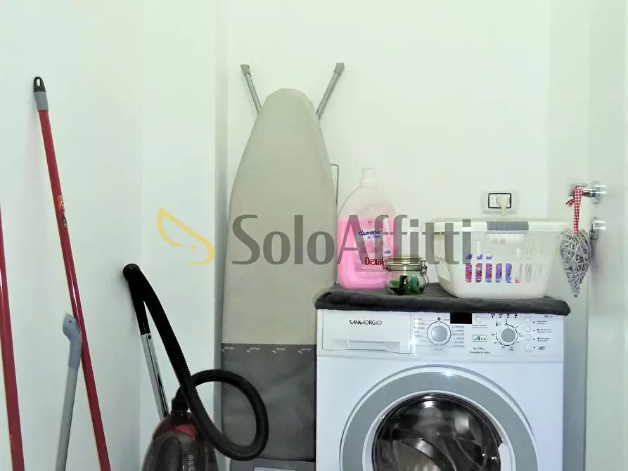 Immagine 18 di Trilocale in affitto  in Via Martiri della Libertà 472 a San Remo