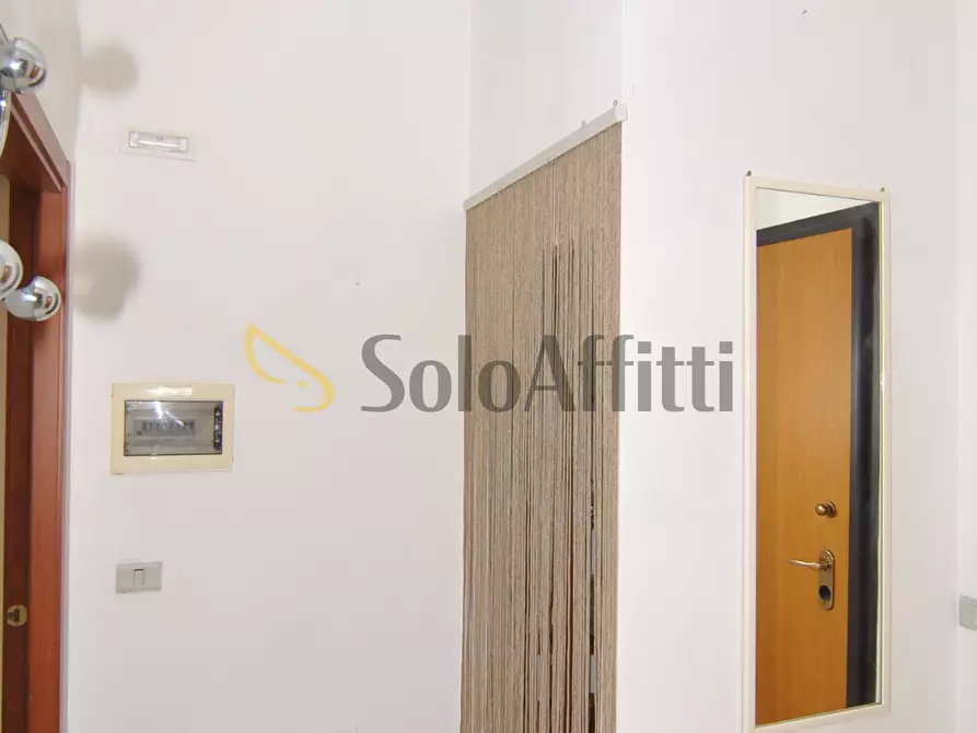 Immagine 7 di Monolocale in affitto  in Via de Larderel 88 a Livorno