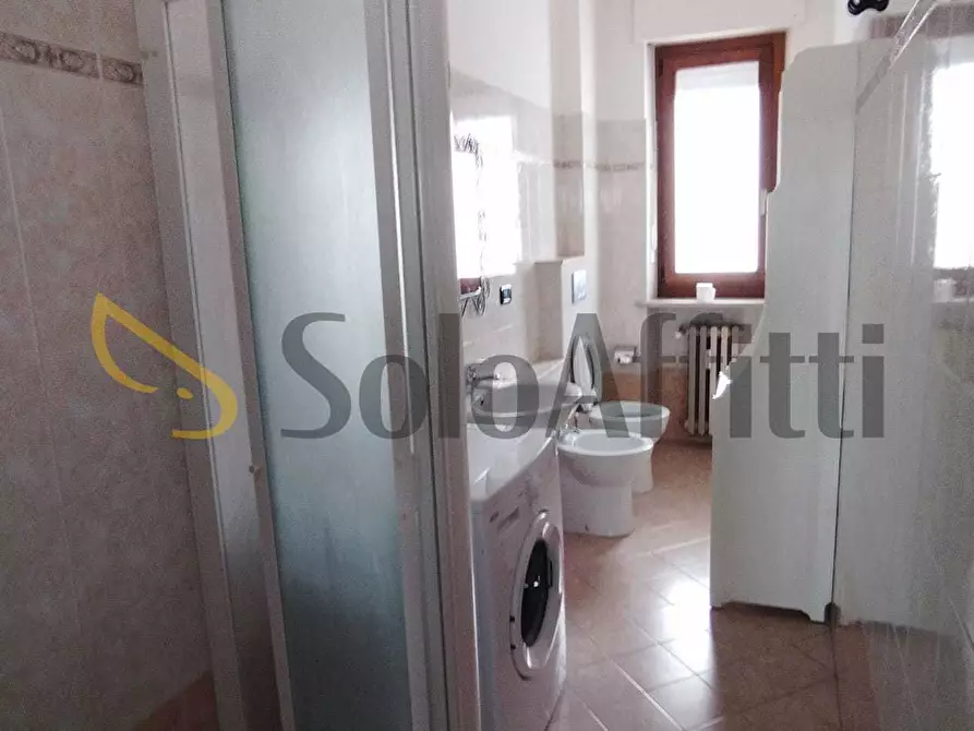 Immagine 15 di Trilocale in affitto  in Corso Sebastopoli a Torino