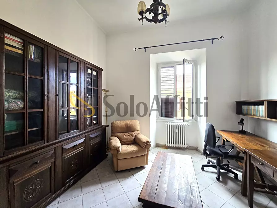 Immagine 5 di Trilocale in affitto  in Piazza di Santa Croce in Gerusalemme 1 a Roma