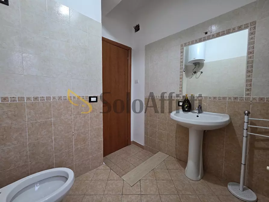 Immagine 9 di Trilocale in affitto  a Catanzaro