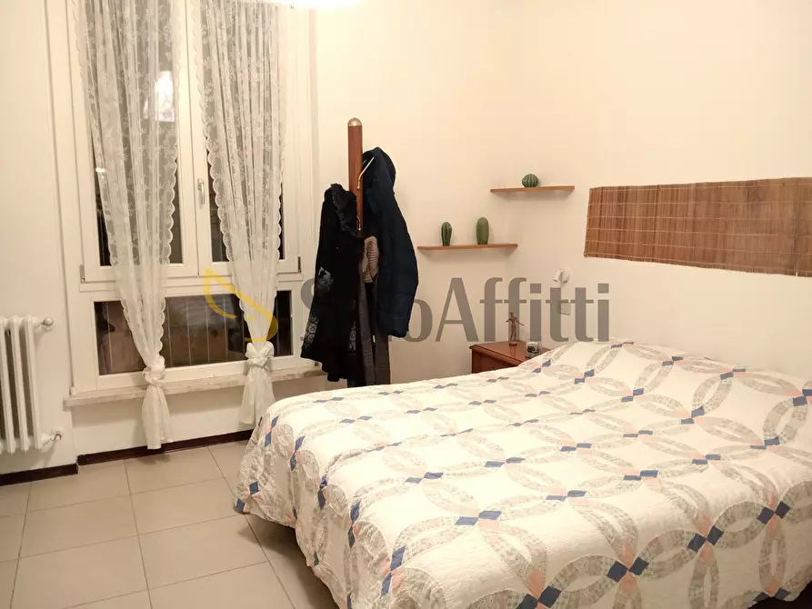 Immagine 7 di Bilocale in affitto  a Ancona