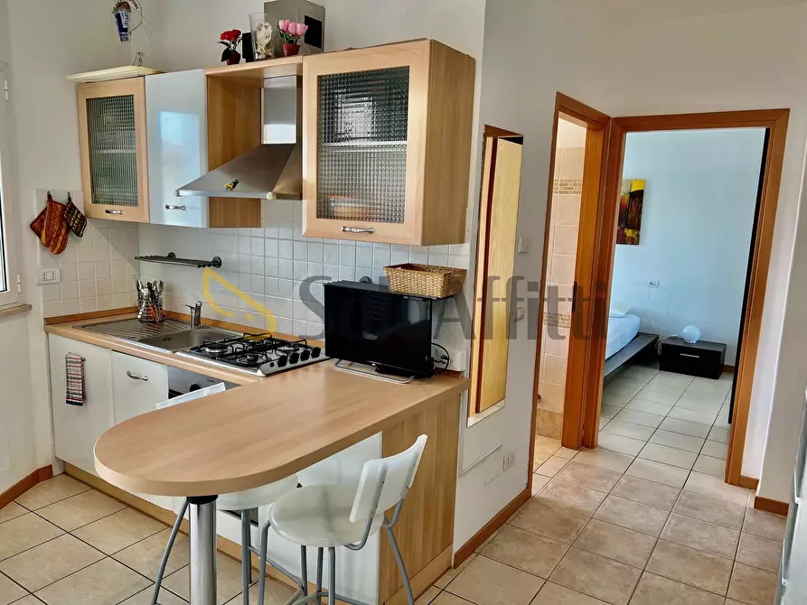 Immagine 2 di Bilocale in affitto  in Via Petrarca 24 a Tortoreto