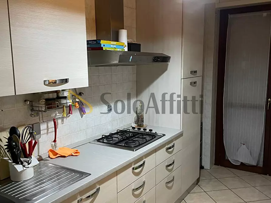 Immagine 1 di Quadrilocale in affitto  in Corso Gamba a Torino