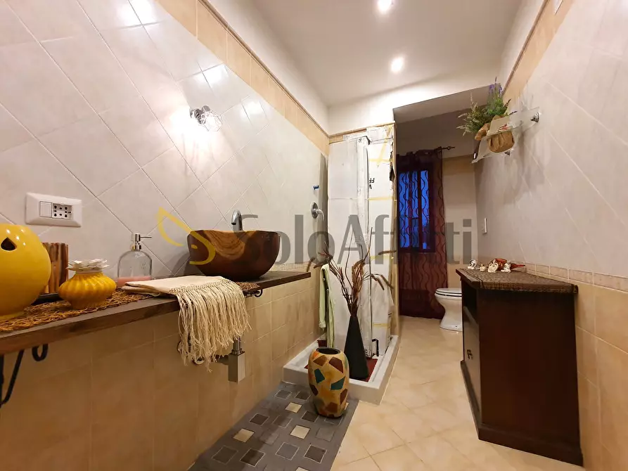 Immagine 11 di Trilocale in affitto  in Viale Fiume Mesima 39 a Catanzaro