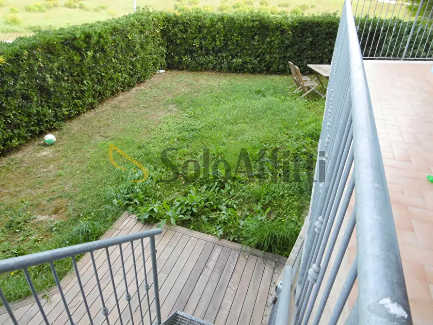 Immagine 1 di Bilocale in affitto  a Osimo