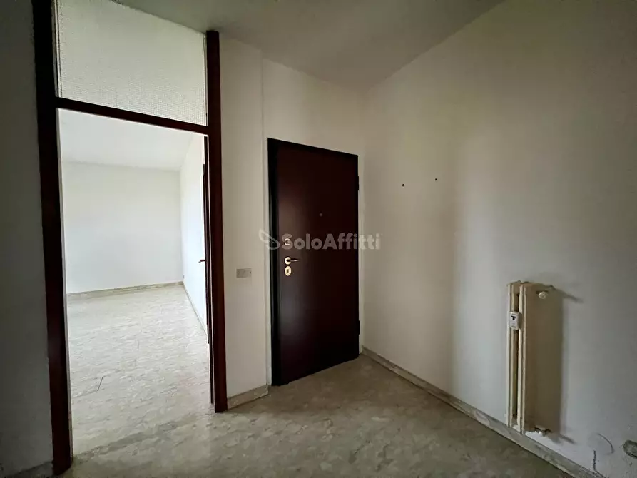 Immagine 30 di Quadrilocale in affitto  in Via Buratto 7 a Ciriè