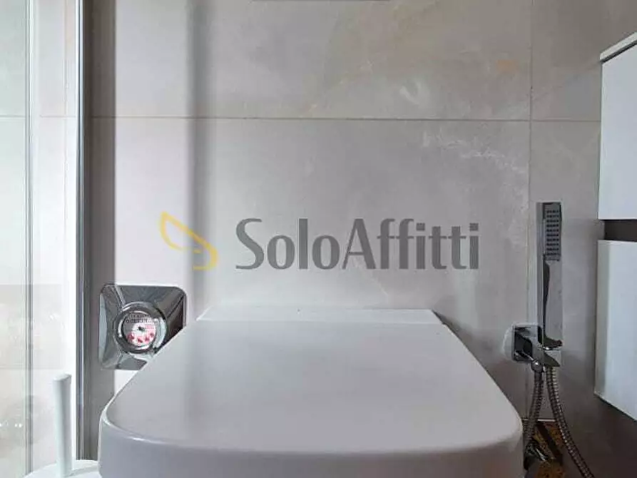 Immagine 11 di Trilocale in affitto  in Via Gaspare Saccarelli a Torino