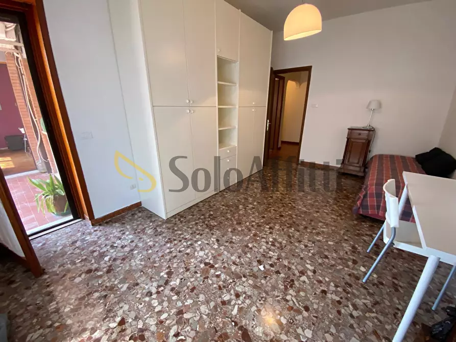 Immagine 15 di Stanza singola in affitto  in Via Ferrarecce 57 a Caserta