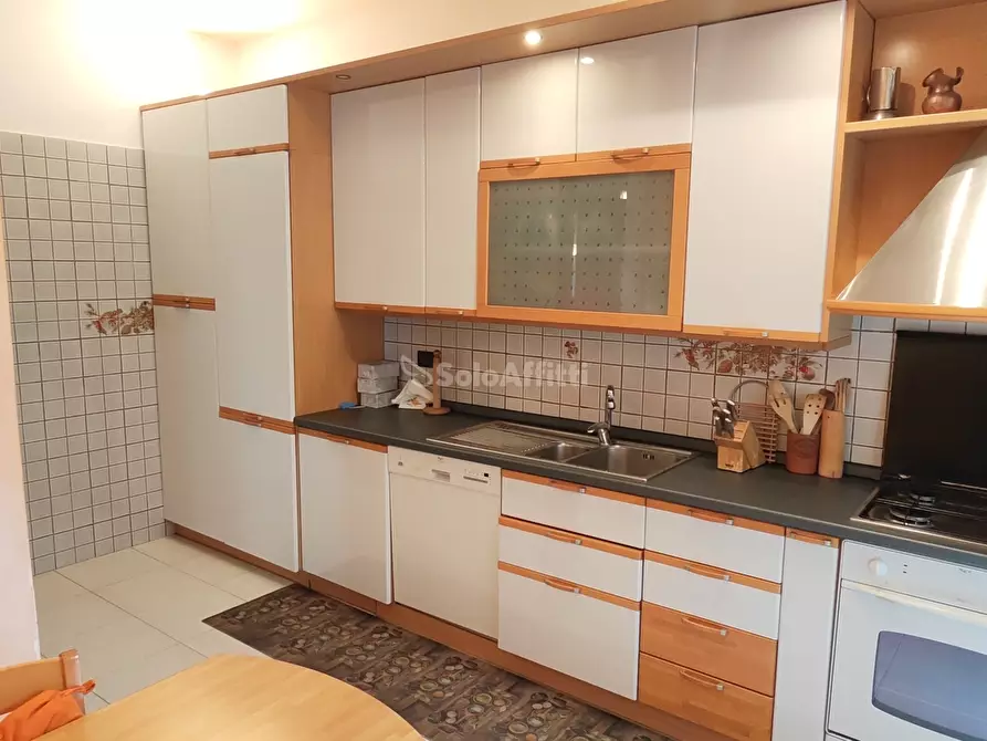 Immagine 16 di Trilocale in affitto  in VIA GUARDI 50 a Cinisello Balsamo