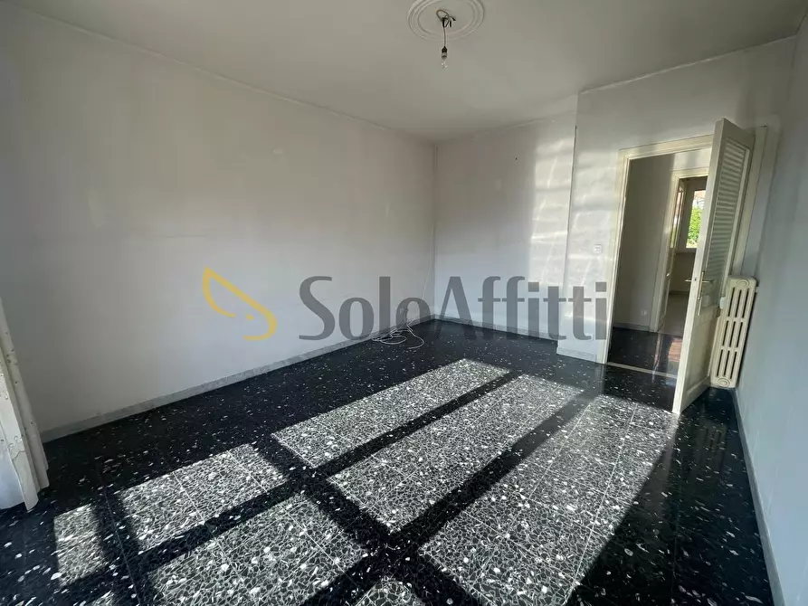 Immagine 4 di Pentalocale in affitto  in Via Giacomo Margotti 27 a San Remo