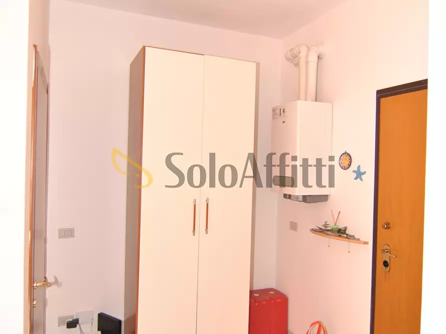 Immagine 10 di Monolocale in affitto  in Via de Larderel 88 a Livorno