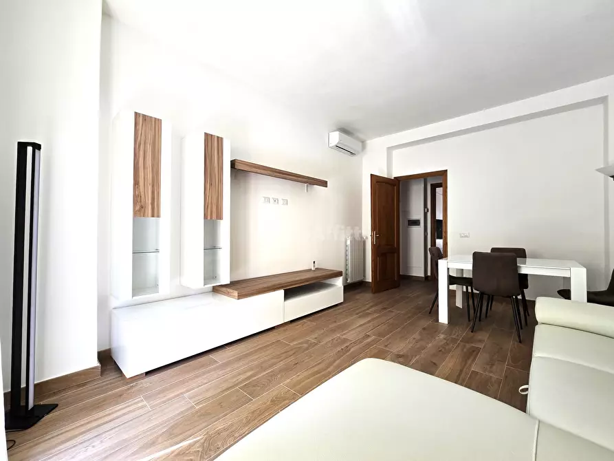 Immagine 4 di Bilocale in affitto  in Via Leone IX 14 a Roma