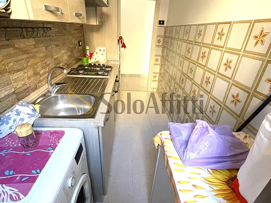 Immagine 10 di Stanza singola in affitto  in via Monte Favino 2 a Roma