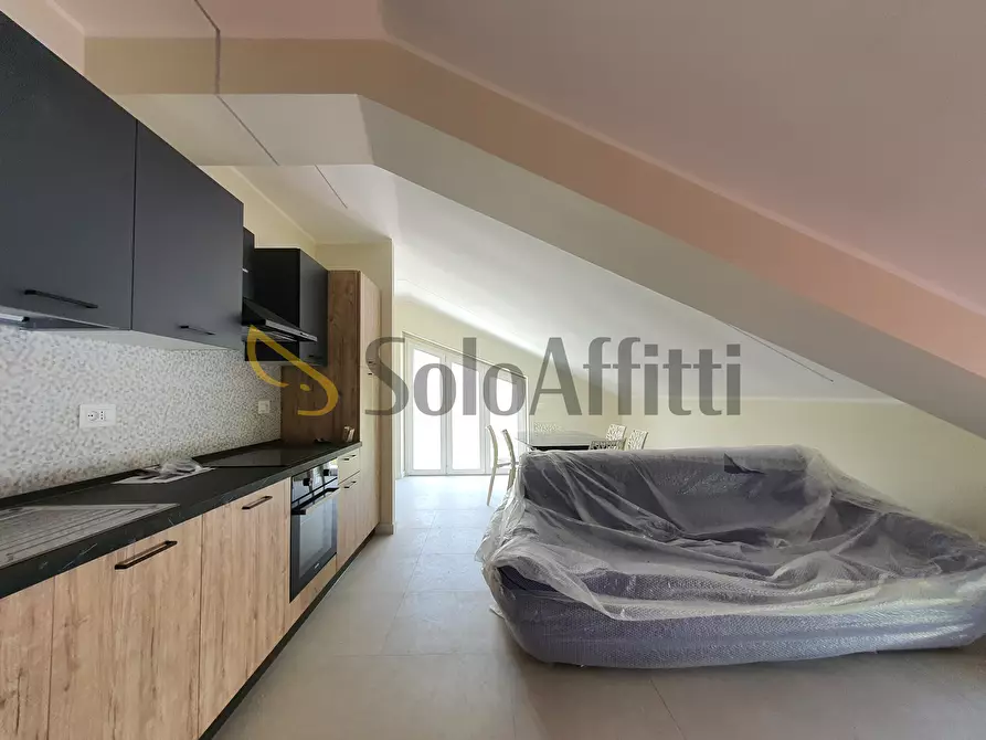 Immagine 4 di Mansarda in affitto  in Viale Lucrezia della Valle 99 a Catanzaro