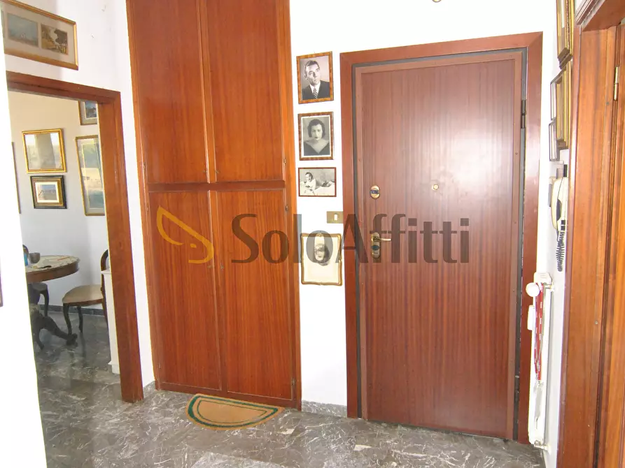 Immagine 3 di Quadrilocale in affitto  in Via dei Pensieri 5b a Livorno