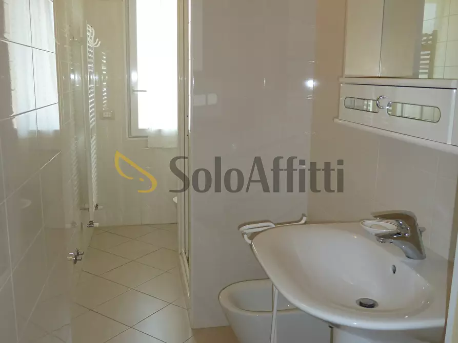 Immagine 20 di Pentalocale in affitto  in Corso degli Inglesi 610 a San Remo