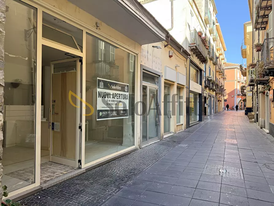 Immagine 1 di Locale commerciale in affitto  in Via Pretoria 43 a Potenza